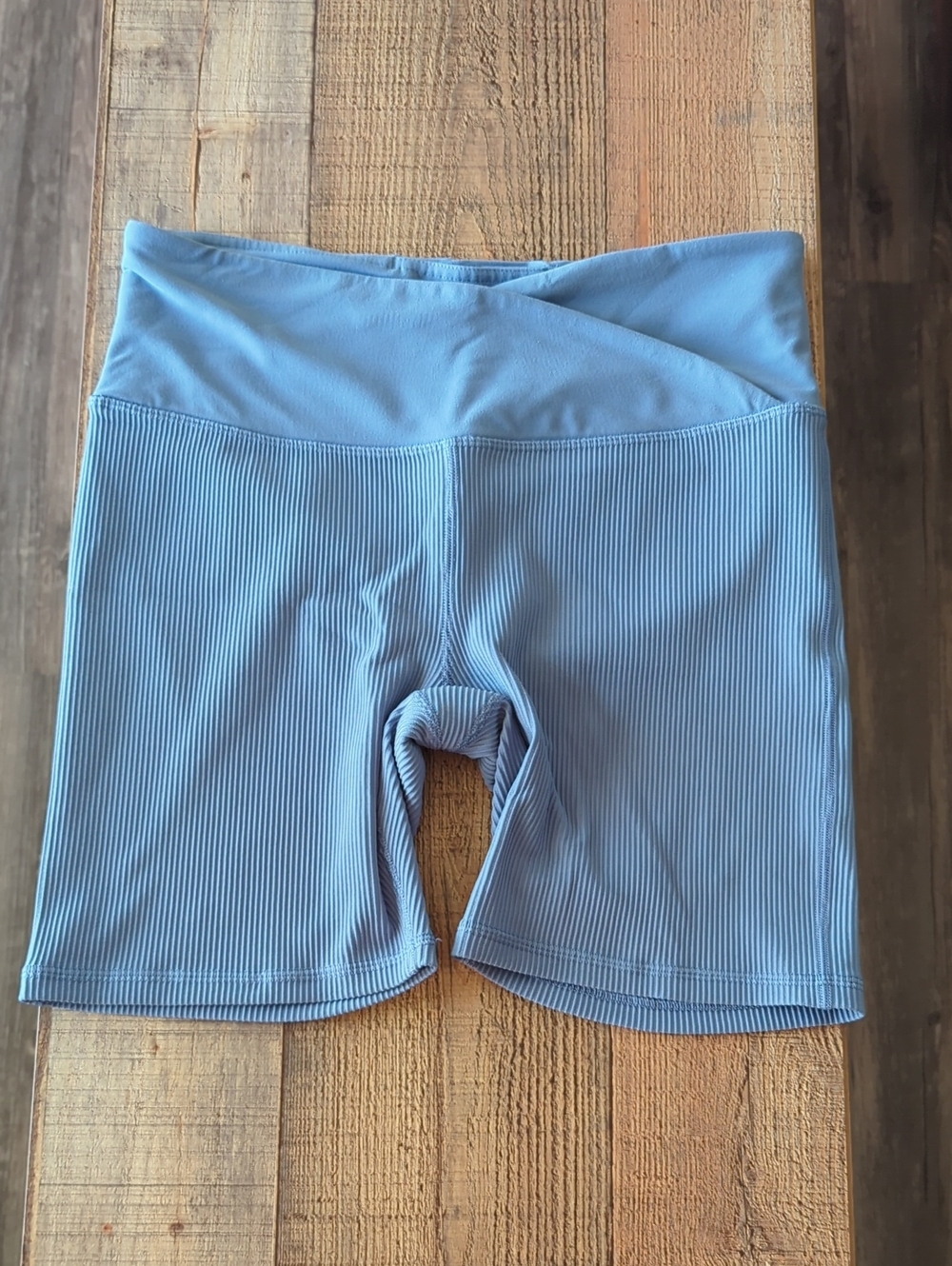 Athleta Elation Crossover Rib Short